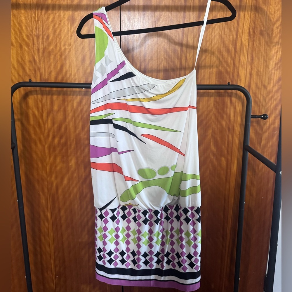 Analili One-Shoulder Abstract Print Dress in White, Green, Purple